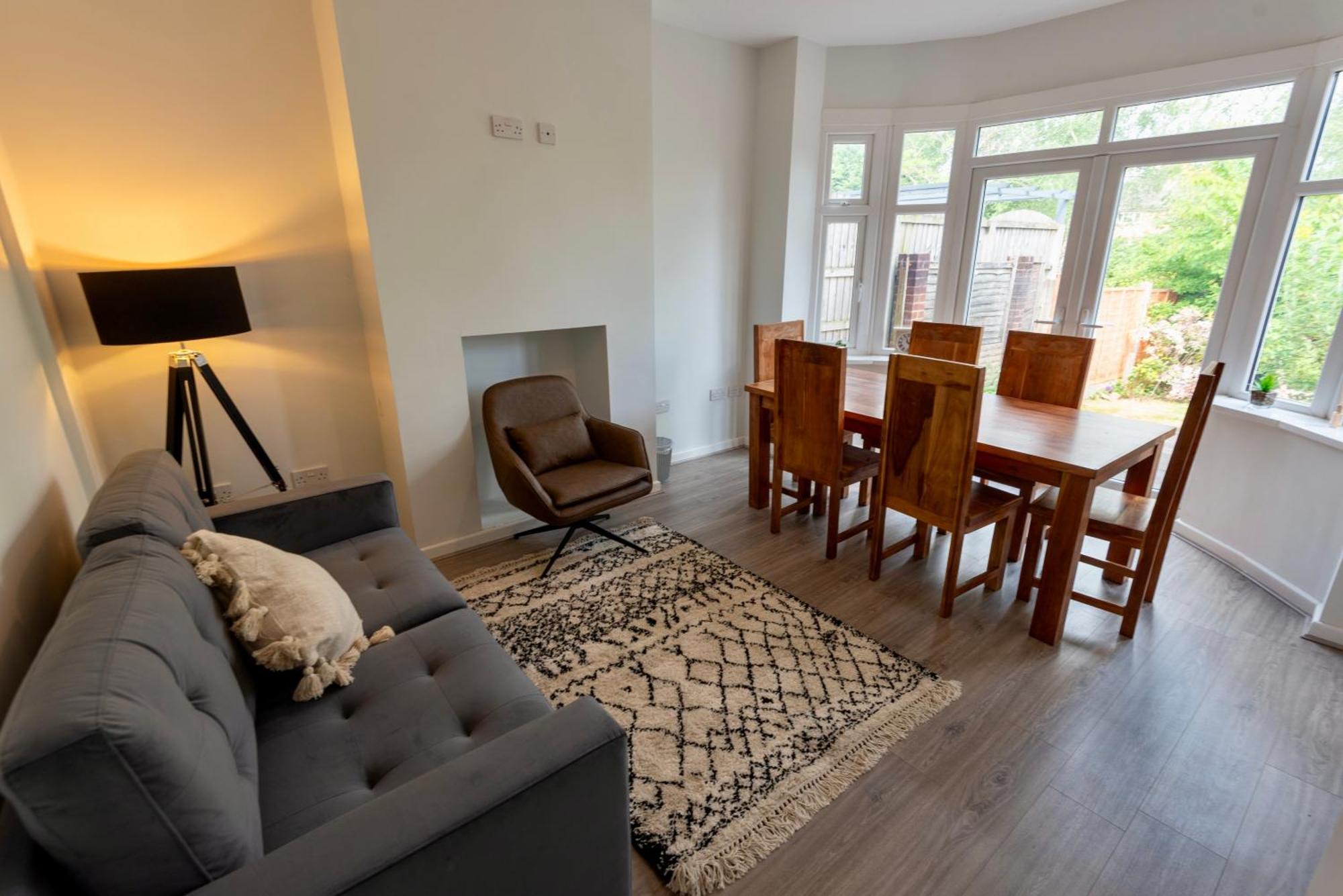 Double Room In Refurbished 5 Bed Home With Wifi And Tv BW Room 4 Solihull Exterior foto