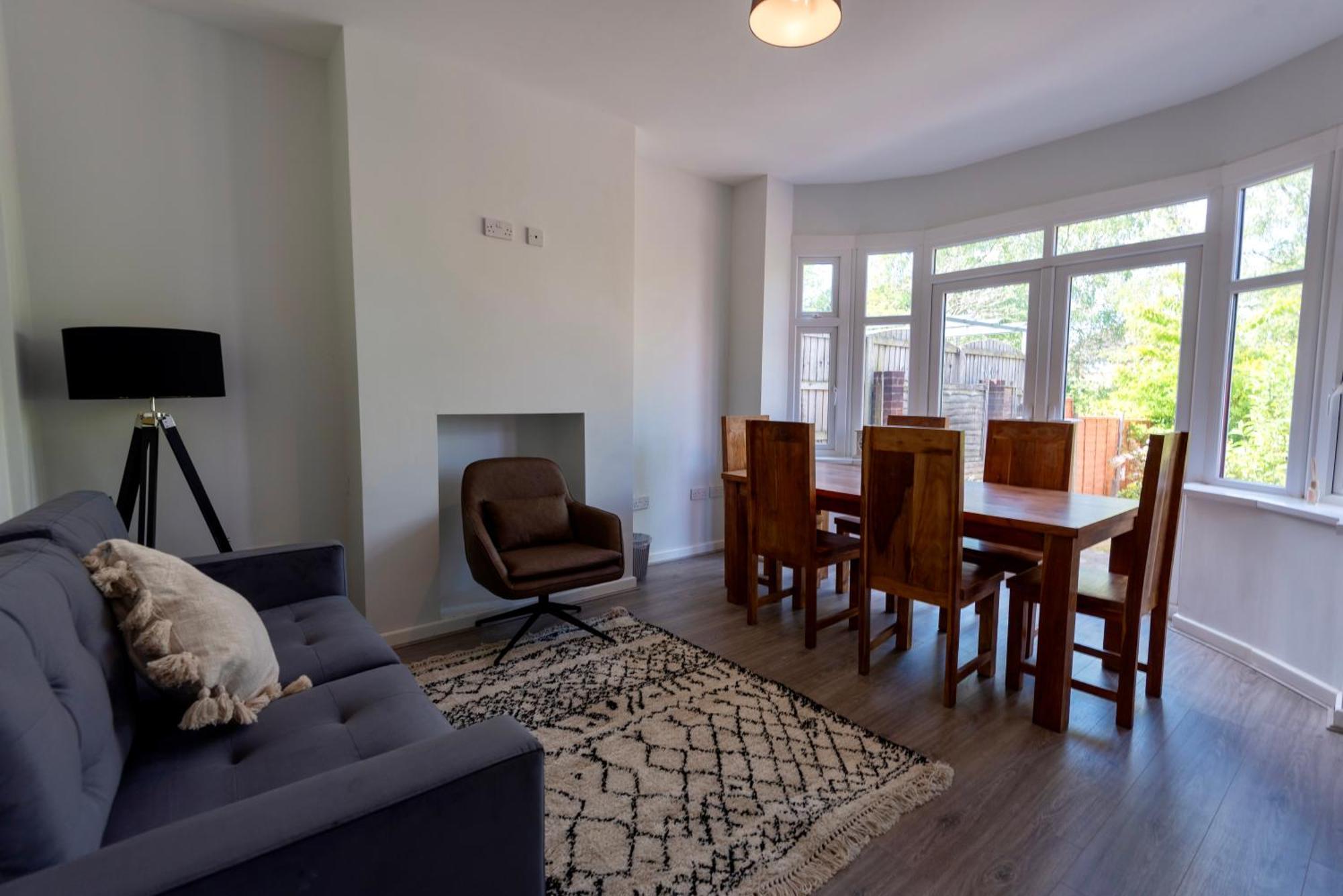Double Room In Refurbished 5 Bed Home With Wifi And Tv BW Room 4 Solihull Exterior foto